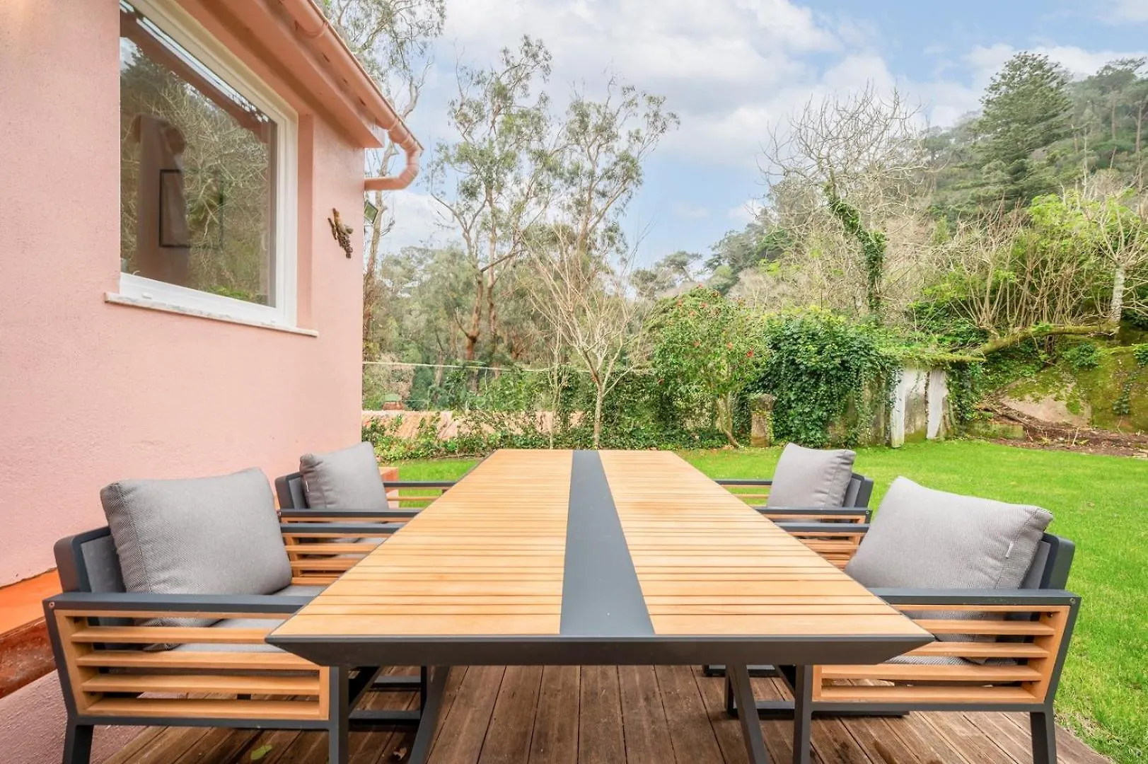 A Fairytale House Apartment Sintra